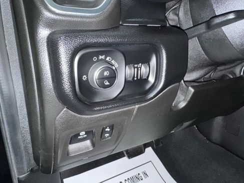 Used 2019 RAM 1500 Big Horn AWD/4WD image 13