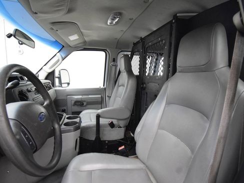Used 2012 Ford E-350 and Econoline 350 Super Duty RWD image 14