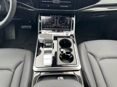 New 2026 Audi Q8 Premium Plus image 11