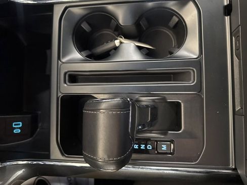 Used 2022 Ford F150 XLT w/ Equipment Group 302A High image 38