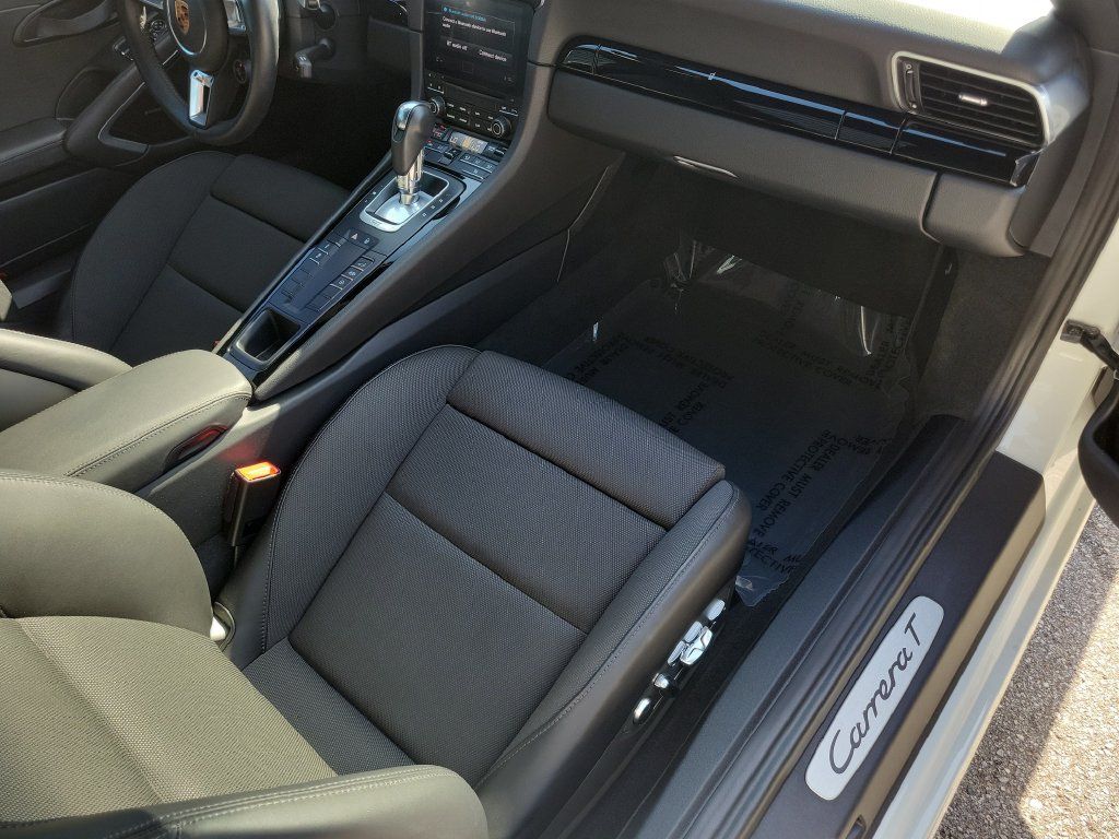 Certified 2019 Porsche 911 Carrera T RWD image 18