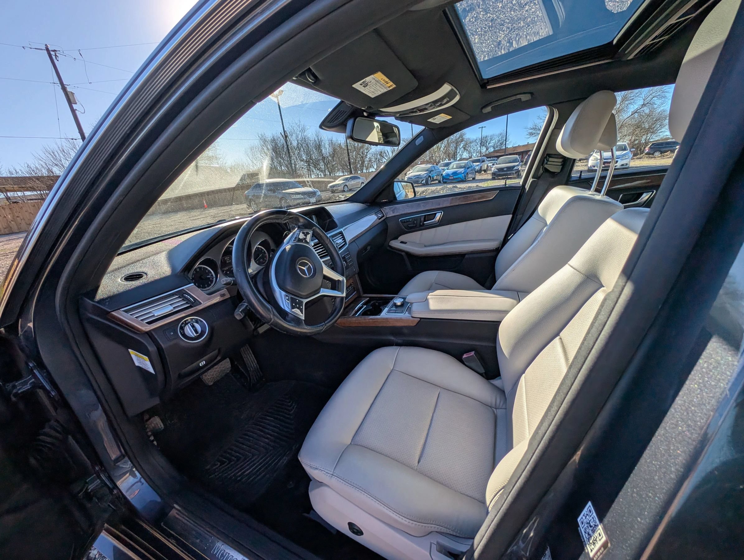 Used 2013 Mercedes-Benz E 350 Sedan image 11