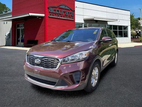 Used 2019 Kia Sorento AWD V6 image 1