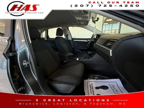 Used 2019 Volkswagen Jetta S w/ Driver Assistance Package image 13