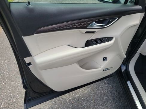 Certified 2023 Buick Envision Avenir FWD image 23