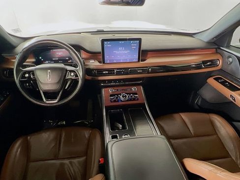 Used 2021 Lincoln Aviator Reserve w/ Equipment Group 201A image 27