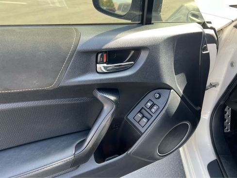 Used 2017 Toyota 86 RWD image 27