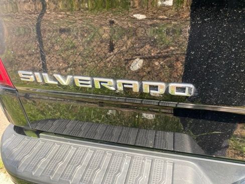 Used 2021 Chevrolet Silverado 1500 Custom RWD image 12
