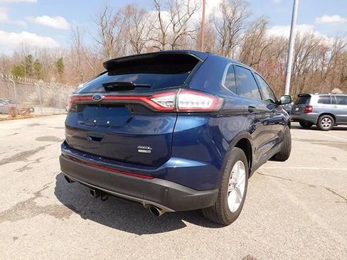 Used 2017 Ford Edge SEL w/ Equipment Group 201A AWD/4WD image 5