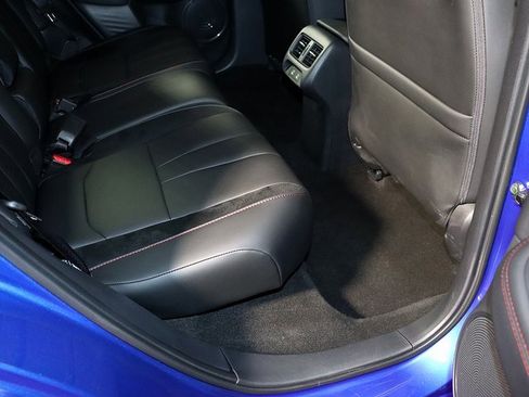 Certified 2025 Acura ADX A-Spec image 32