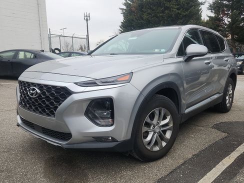 Used 2020 Hyundai Santa Fe SEL w/ Cargo Package image 2