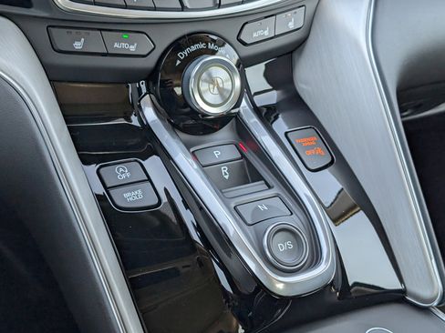 Certified 2025 Acura TLX w/ Technology Package image 20