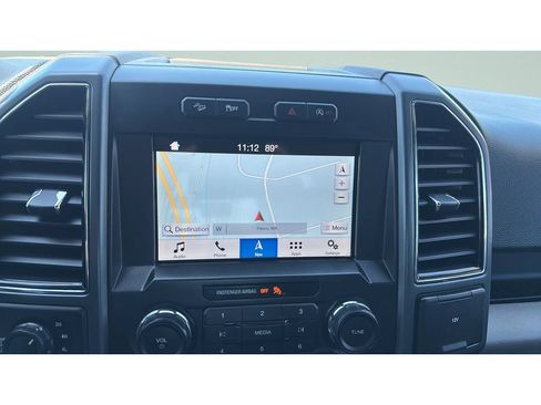 Used 2018 Ford F150 XLT w/ Equipment Group 302A Luxury AWD/4WD image 14