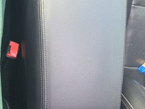 Used 2019 Ford Explorer Limited w/ Ford Safe & Smart Package image 37