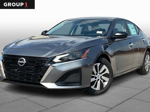 New 2025 Nissan Altima 2.5 S image 1