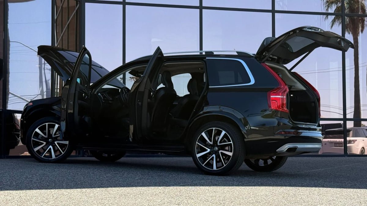 Used 2019 Volvo XC90 T6 Momentum w/ Advanced Package AWD/4WD image 29