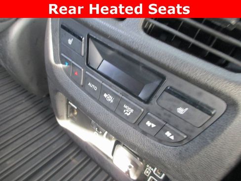 Used 2019 Honda Pilot Touring image 24