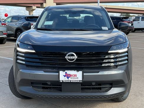 New 2026 Nissan Kicks S image 3