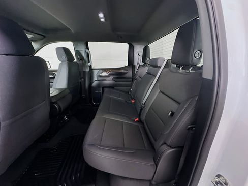 Used 2024 GMC Sierra 1500 Elevation image 26