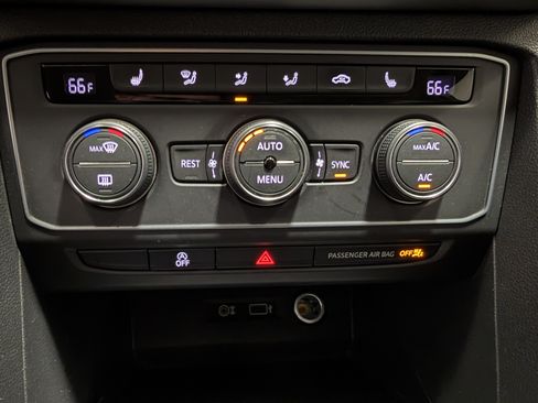 Used 2018 Volkswagen Atlas SE FWD image 20