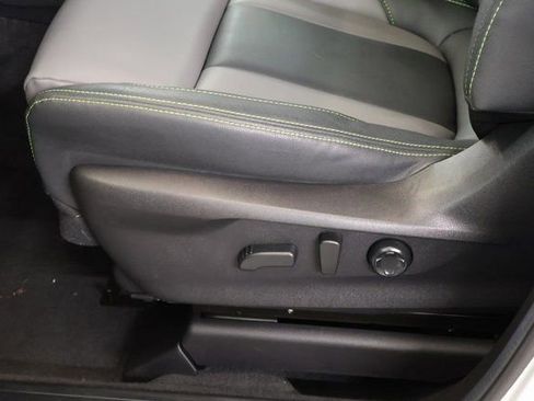 Used 2024 Subaru Ascent Onyx Edition Limited image 11