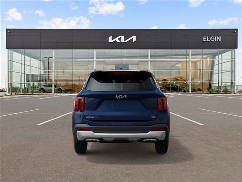 Used 2026 Kia Sorento S w/ S Panoramic Sunroof Package image 5