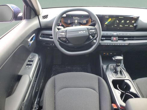 New 2026 Kia K4 LXS image 11