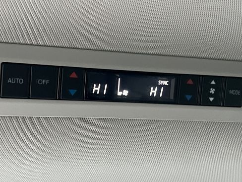 New 2026 Toyota Sienna XLE AWD/4WD image 14