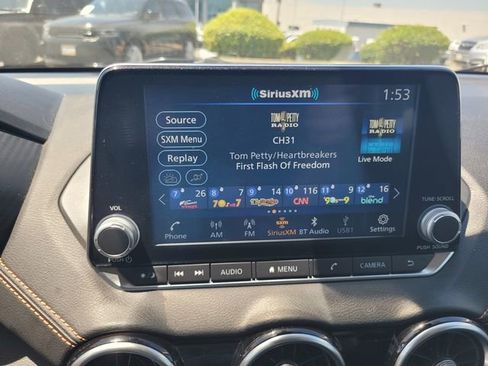 Certified 2022 Nissan Sentra SR FWD image 23