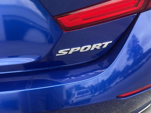Used 2022 Honda Accord Sport image 27