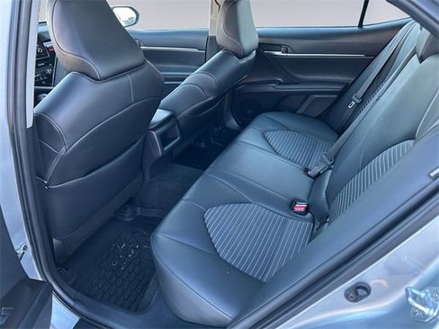 Used 2023 Toyota Camry SE w/ Cold Weather Package image 13