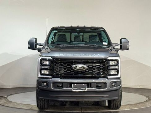 New 2026 Ford F350 XLT w/ XLT Premium Package AWD/4WD image 3