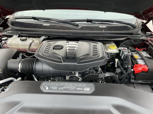 Used 2024 Jeep Wagoneer 4WD image 26