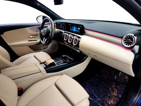 Certified 2022 Mercedes-Benz A 220 image 23