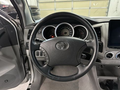 Used 2008 Toyota Tacoma 4x4 Double Cab image 17