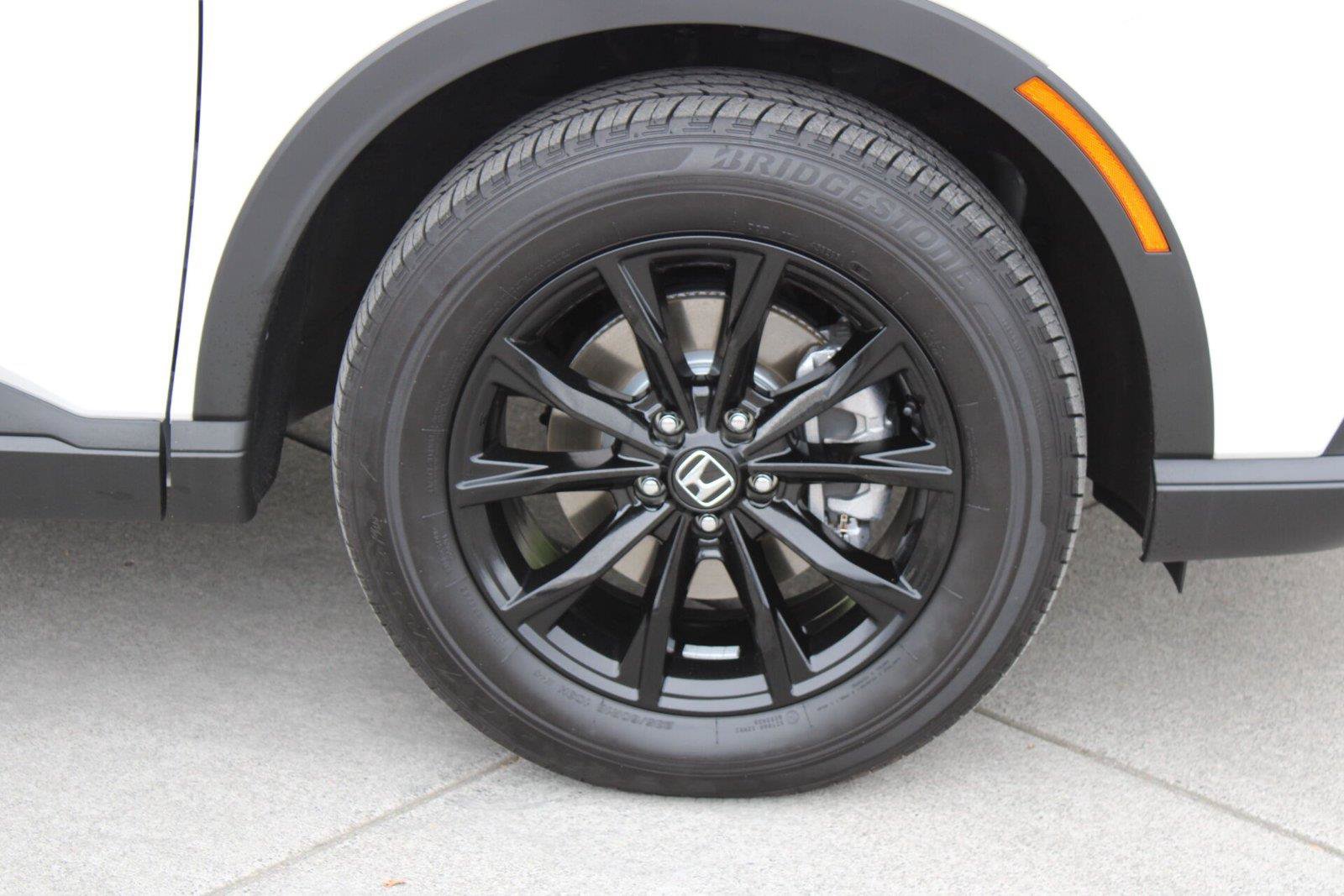 Used 2025 Honda CR-V Sport image 9