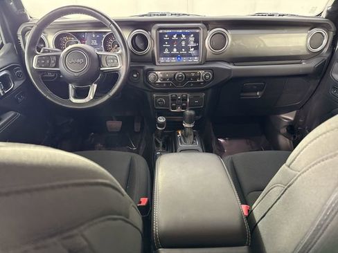 Used 2021 Jeep Wrangler Unlimited Sahara AWD/4WD image 23