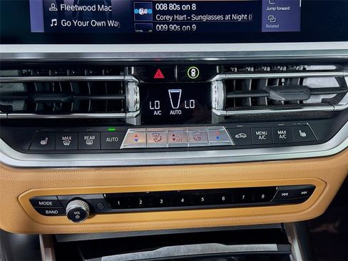 Used 2021 BMW 430i Convertible RWD image 18