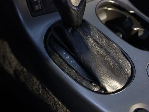 Used 2006 Chevrolet Corvette 2dr Coupe w/ Preferred Equipment Group image 37