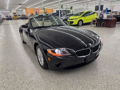 Used 2005 BMW Z4 2.5i RWD image 9