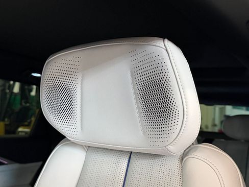 Certified 2024 Cadillac Lyriq Luxury RWD image 24