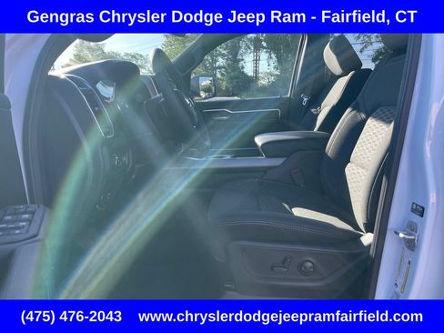 Used 2025 RAM 1500 Big Horn AWD/4WD image 41