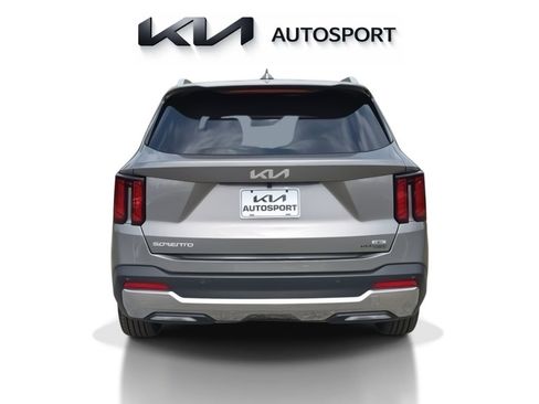 New 2026 Kia Sorento EX FWD image 9