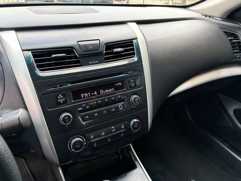 Used 2015 Nissan Altima 2.5 S w/ Power Driver Seat Package FWD image 25