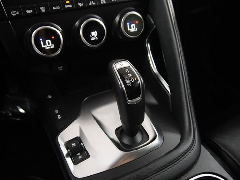Used 2020 Jaguar E-PACE AWD/4WD image 24