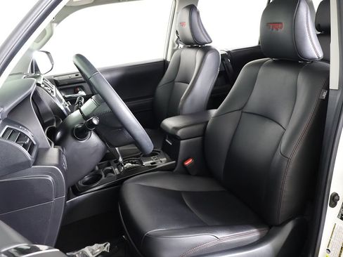 Used 2021 Toyota 4Runner TRD Pro AWD/4WD image 29