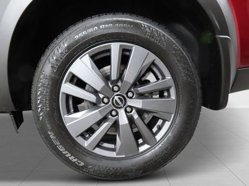 New 2026 Nissan Pathfinder SV AWD/4WD image 9