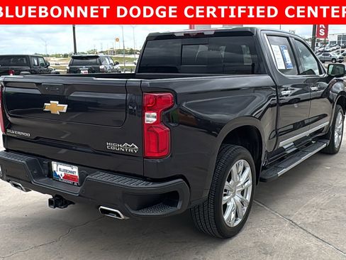 Used 2024 Chevrolet Silverado 1500 High Country w/ High Country Premium Package image 5
