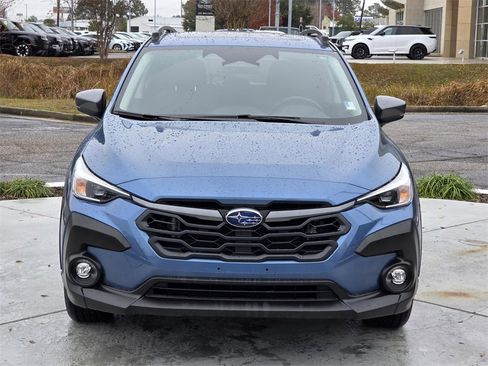 Used 2024 Subaru Crosstrek 2.0i Premium image 2