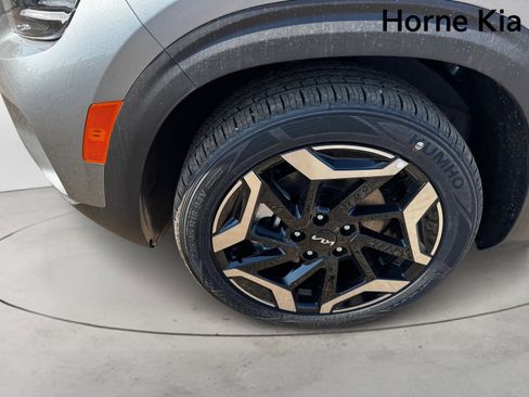 New 2026 Kia Seltos SX image 6